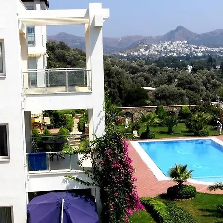 Panoramik Doga Ve Deniz Manzarasina Sahip 3+1