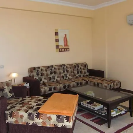 Panoramik Doga Ve Deniz Manzarasina Sahip 3+1 Apartamento Bodrum